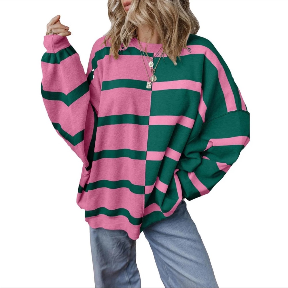 Evaless Sweater - Picture 2 of 2